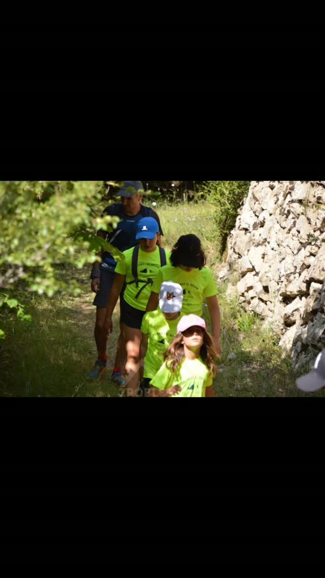 Ja estem tancant tots els detalls de les Colònies d'Estiu 2026 d'El Petit Boix al meravellós entorn del Parc Natural de la Tinença de Benifassà 😍🌿

Enguany hem preparat dos torns i hem ampliat el programa d'activitats per fer l'experiència encara més divertida i atractiva per a tots i totes 🏕️🌲

Encara queden algunes places disponibles, però ja en són molt poques! Ara mateix estem tancant comandes i organització, així que si encara esteu dubtant... no espereu massa perquè aviat tancarem inscripcions! ⏳

Us esperem per viure un estiu ple d'aventures, natura i nous amics! ☀️✨

#pntinença #parcnaturaltinença #coloniesdestiu #elpetitboix #pobladebenifassà