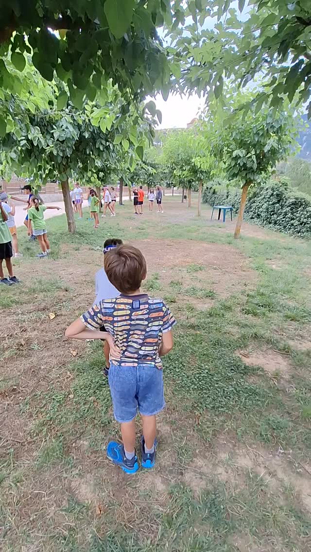 🌞 Un any més tornen les colònies d’estiu! 🌿

Ja ho tenim tot a punt perquè els vostres menuts… i no tan menuts 😉 visquen una experiència única aquest estiu.

🏞️ Colònies actives, on l’esport i la natura van de la mà per descobrir i gaudir del magnífic Parc Natural de la Tinença de Benifassà 😍

🏡 Un entorn immillorable, instal·lacions de primera, tracte proper i menjar casolà, perquè els vostres fills i filles se senten com a casa des del primer dia.

⚠️ Atenció! El segon torn ja té la meitat de les places ocupades

🎟️ Descompte disponible fins a l’abril o fins a esgotar places 🔐

👉 Veniu a viure l’estiu amb nosaltres?